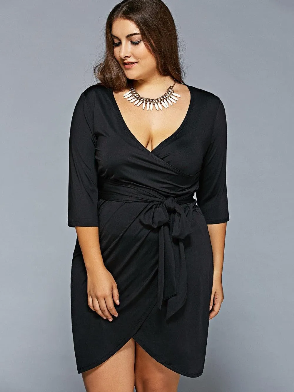 CLASSIC WRAP DRESS