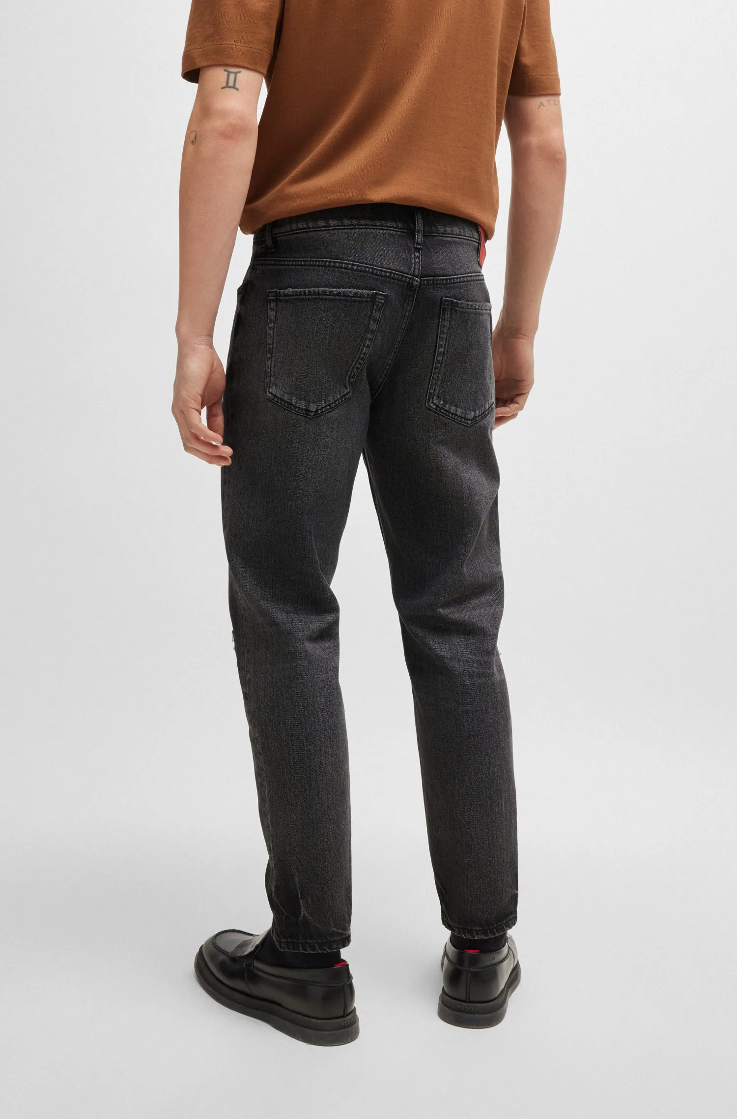 HUGO Tapered Fit Denim - HUGO