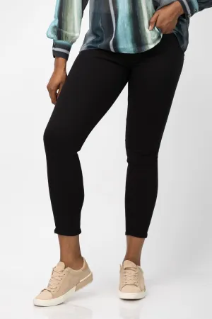 Rag & Bone Flexi Cate Midrise Jeans in Black