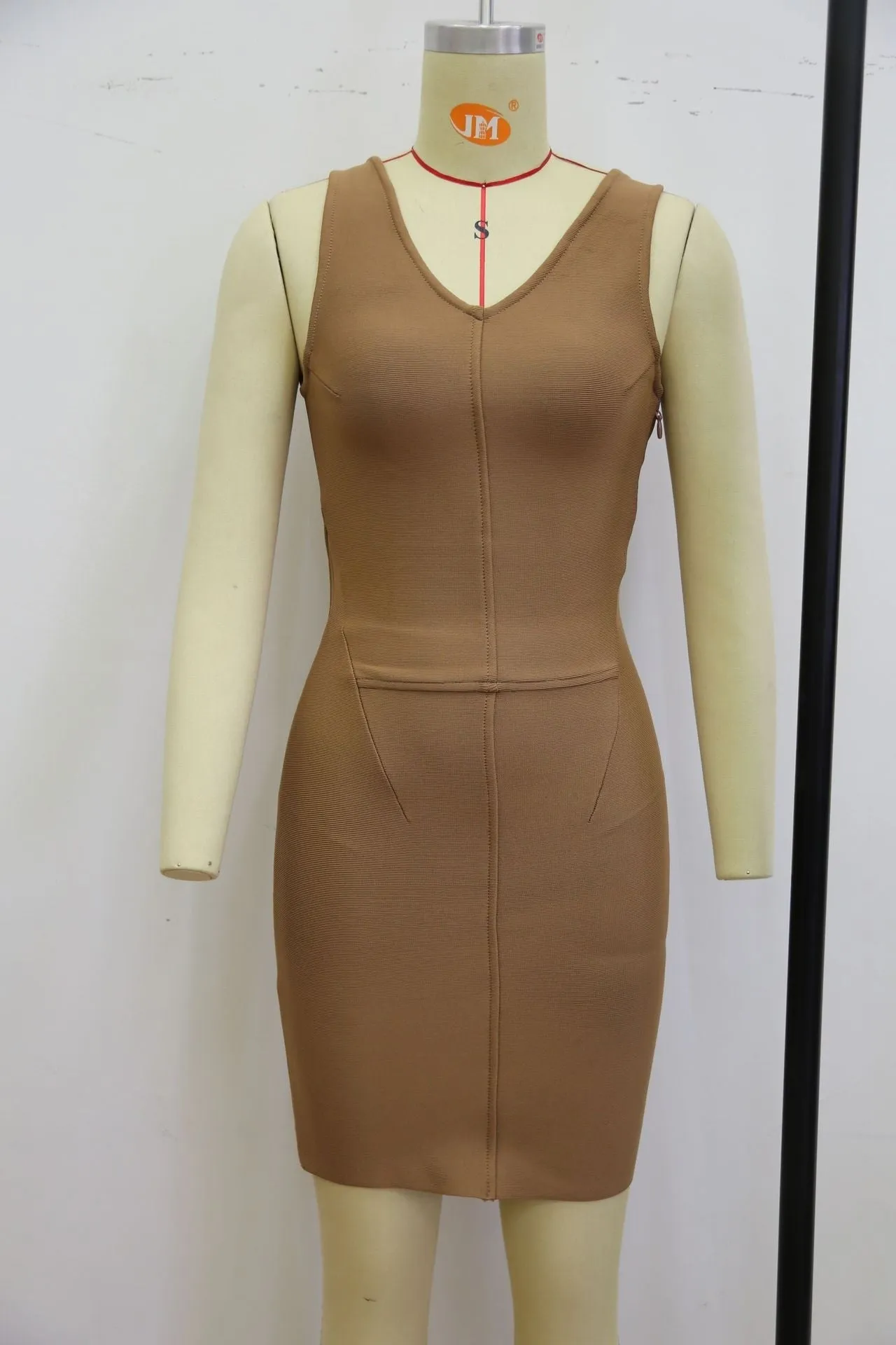 Winnal Backess & V-Neck Khaki Bandage Dress